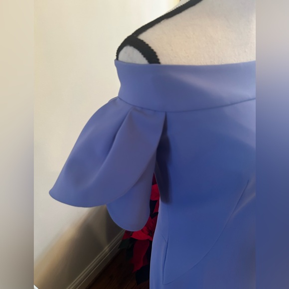 Frascara Off Shoulder Gown - Picture 2 of 12